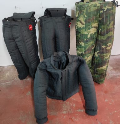 trajes de adiestramiento